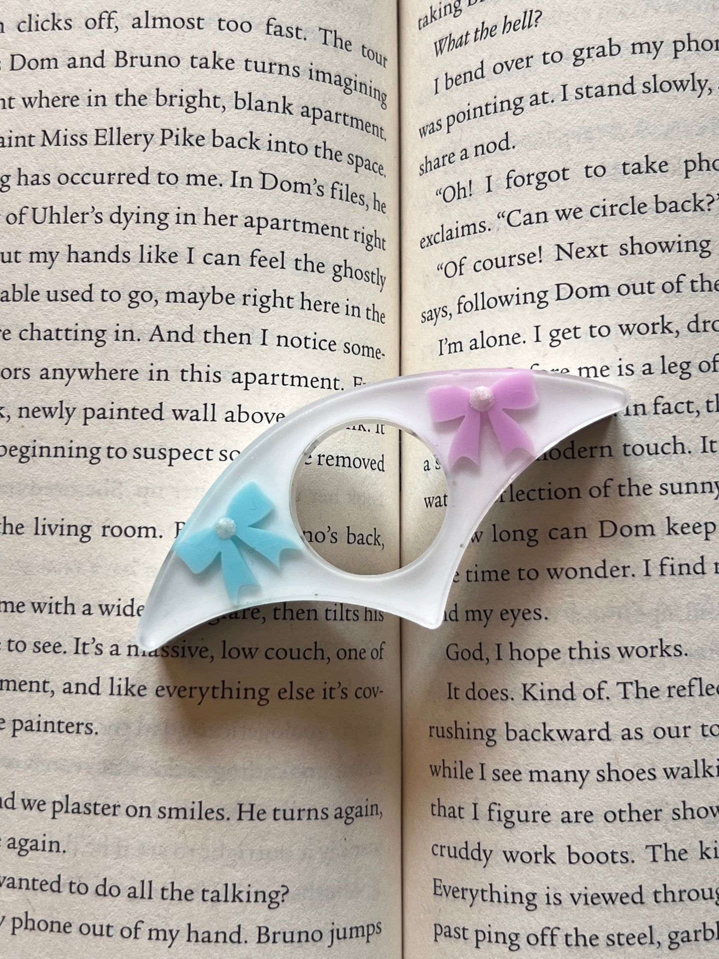 Book Page Holder | Single | Spring Bow Design